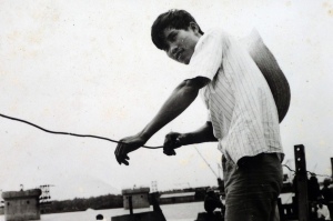 Gocomay trên công trường Cầu Thăng Long năm 1978.